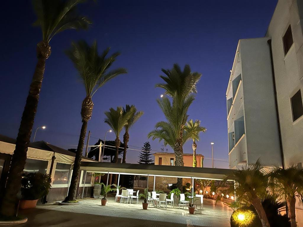 Hotel Costa Azul Balestrate Exterior foto
